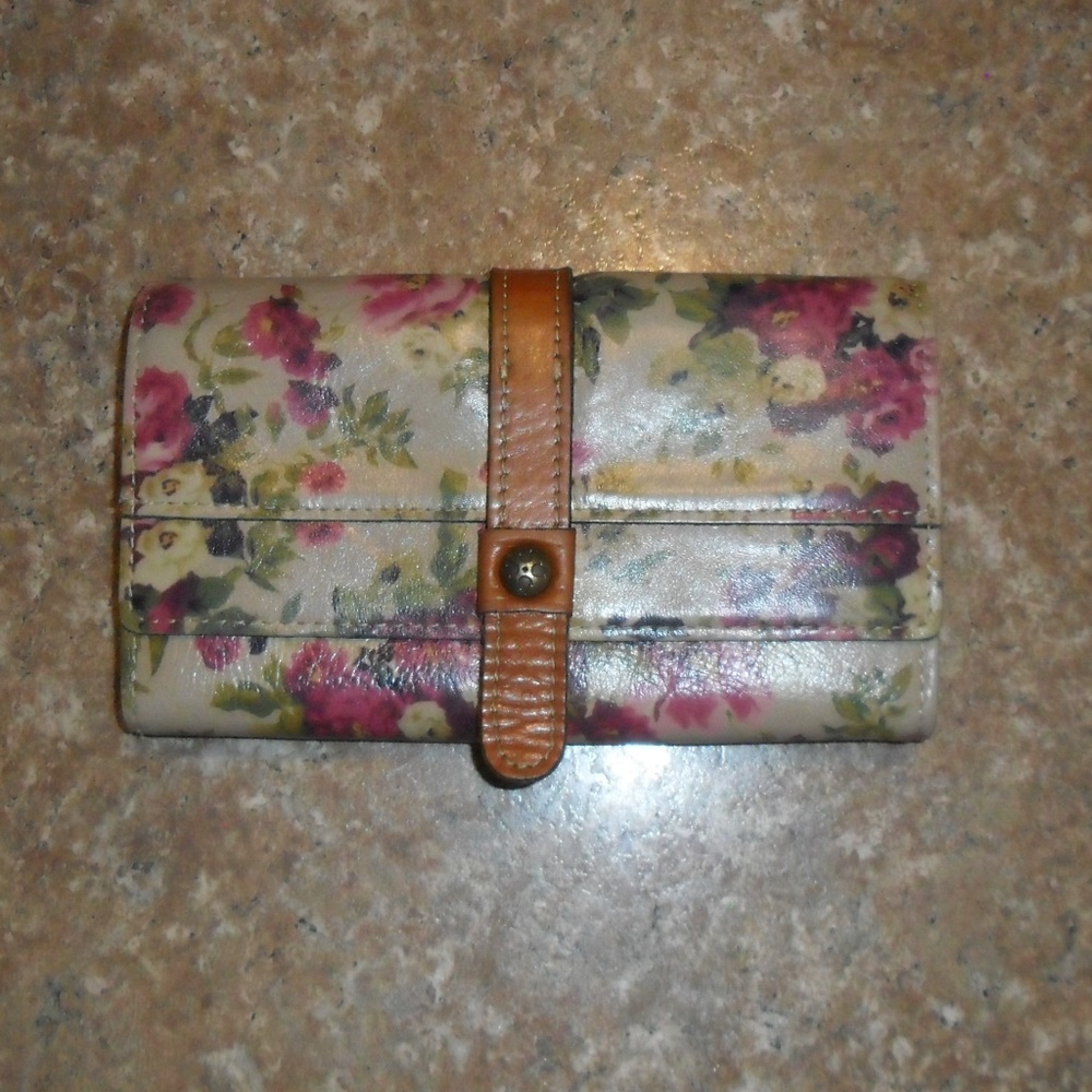 Patricia Nash Wallet Floral Leather Murcia PRETTY!